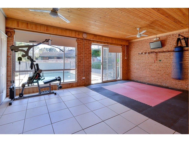 90 West Parade, Buxton NSW 2571