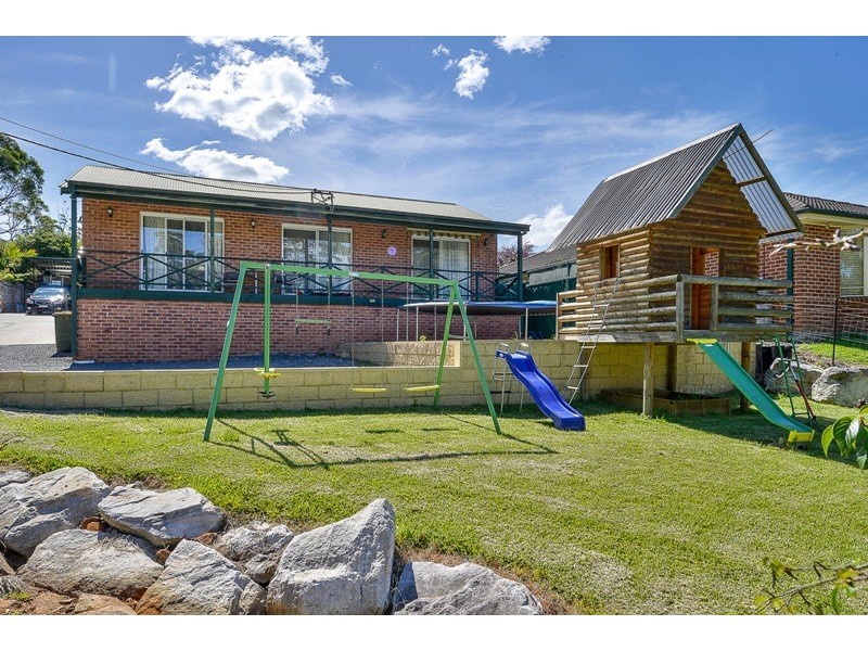 90 West Parade, Buxton NSW 2571