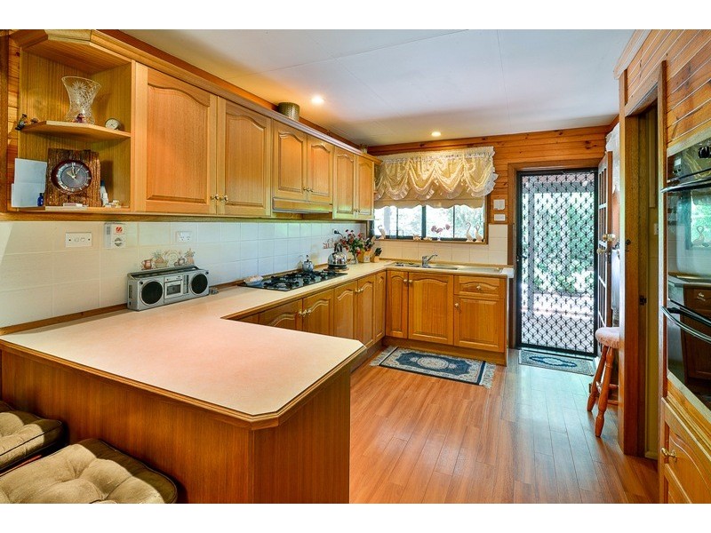 90 Shelleys Lane, Thirlmere NSW 2572