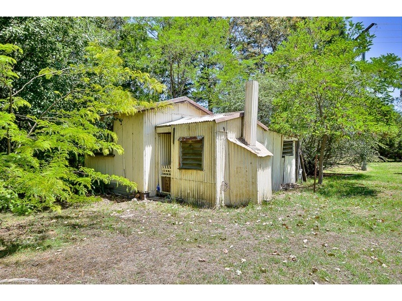 90 Shelleys Lane, Thirlmere NSW 2572