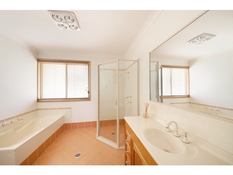 24 The Grange, Picton NSW 2571