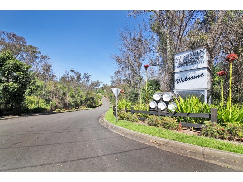 24 The Grange, Picton NSW 2571