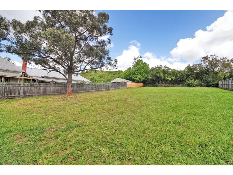 257 Argyle Street, Picton NSW 2571