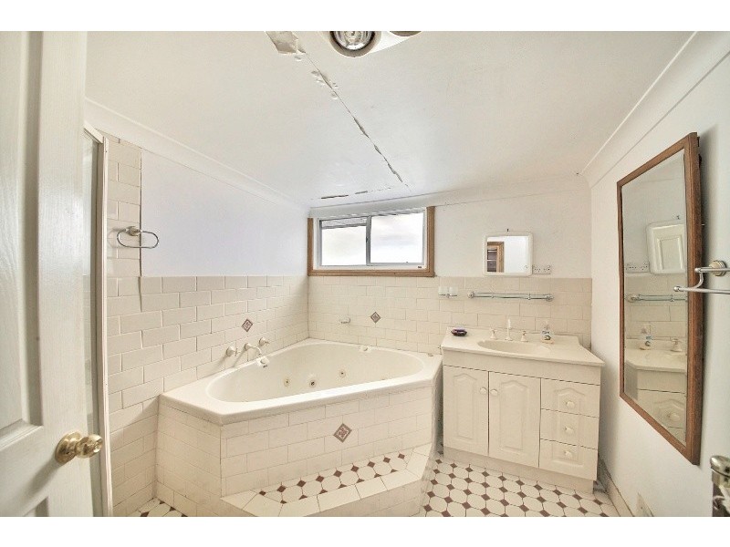 60 Reservoir Road, Bargo NSW 2574