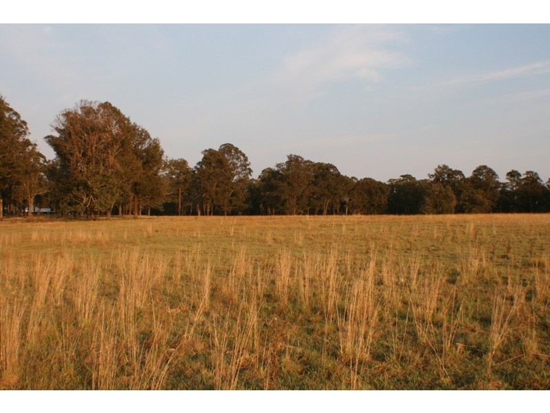 2 Roundhill Road, Wilton NSW 2571