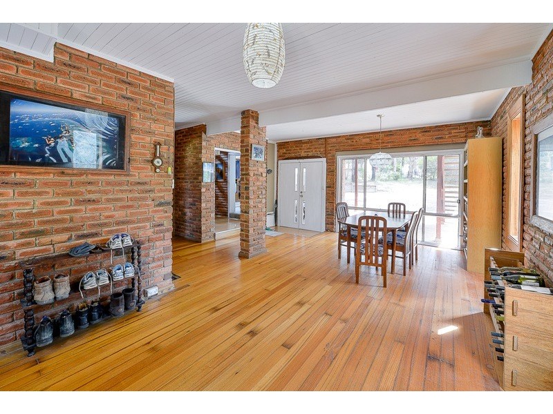 94 Kent Road, Picton NSW 2571