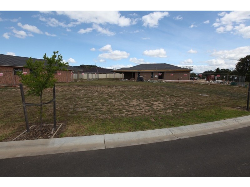 32 Hereford Way, Picton NSW 2571