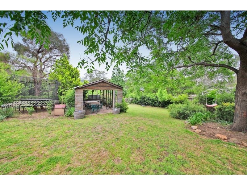 2 Campbell Street, Picton NSW 2571