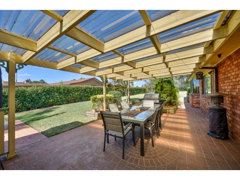 22 Victoria Road, Thirlmere NSW 2572