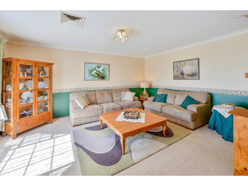 22 Victoria Road, Thirlmere NSW 2572