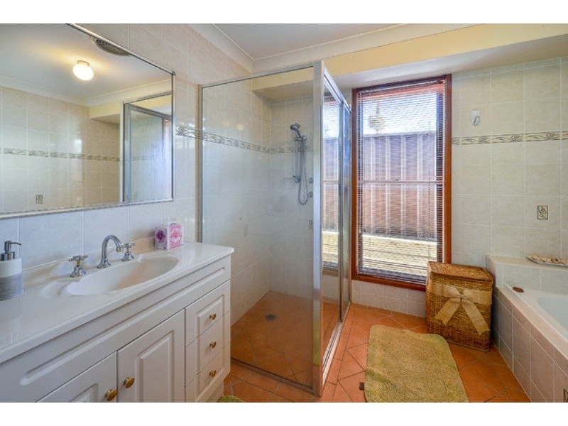 22 Victoria Road, Thirlmere NSW 2572