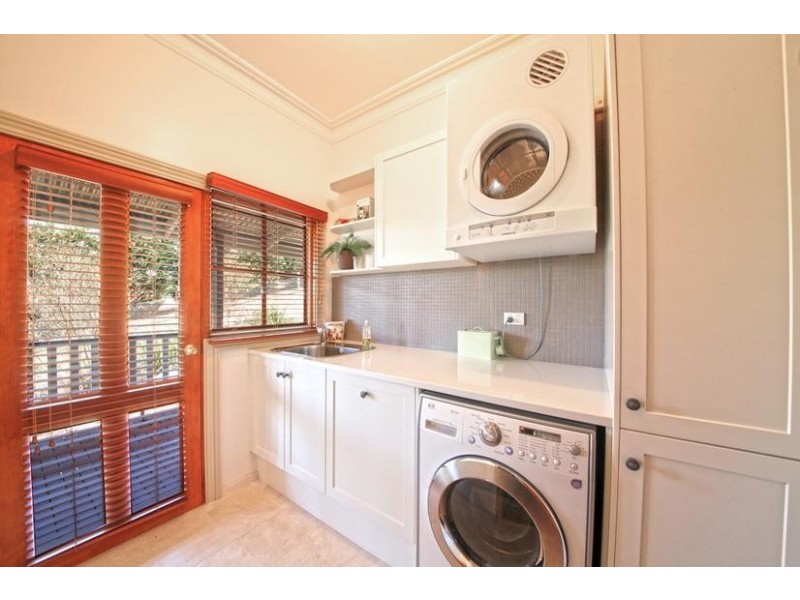 5 Thomas Place, Razorback NSW 2571