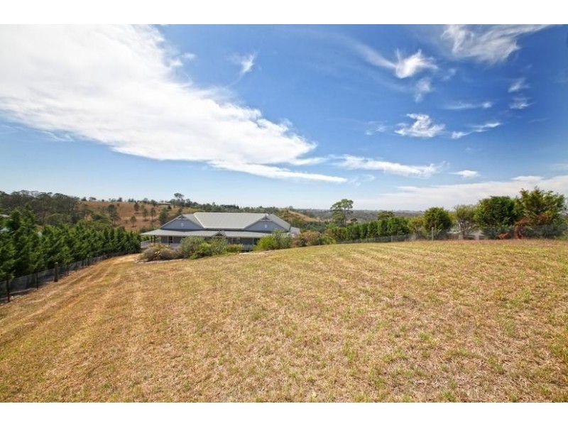 5 Thomas Place, Razorback NSW 2571