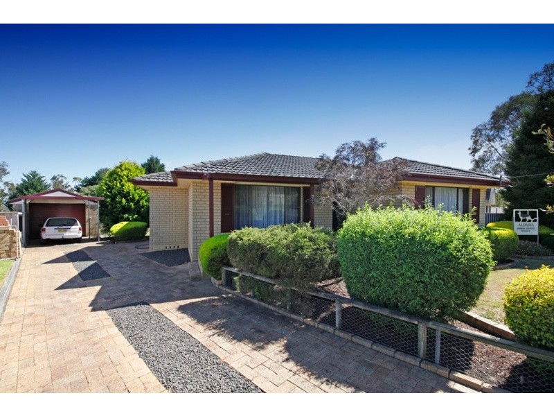 20 Stella Street, Hill Top NSW 2575