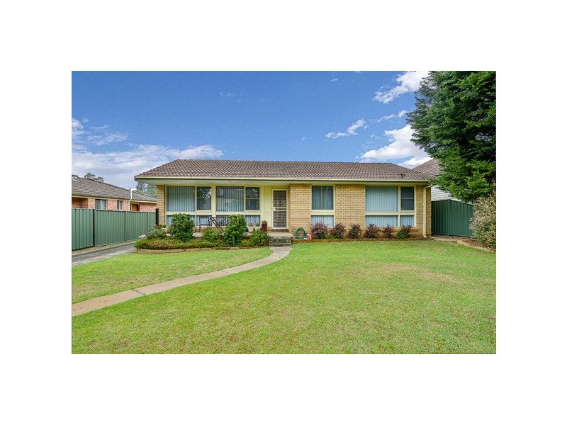 4 North Street, Thirlmere NSW 2572