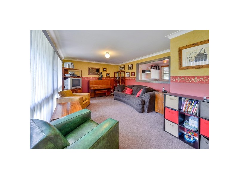 4 North Street, Thirlmere NSW 2572