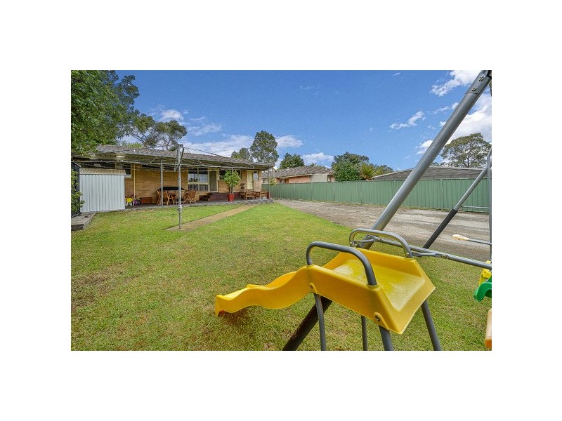 4 North Street, Thirlmere NSW 2572