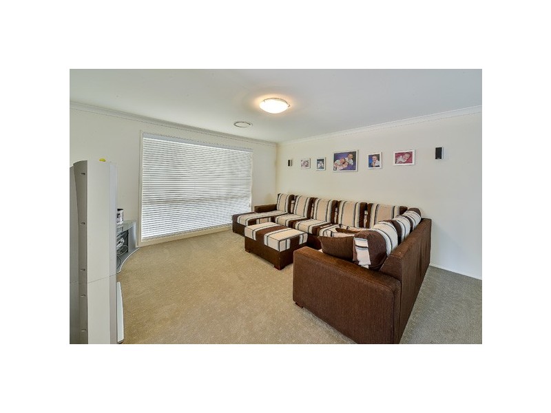 10 Cobham Street, Yanderra NSW 2574