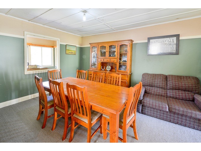 246 Oaks Road, Thirlmere NSW 2572