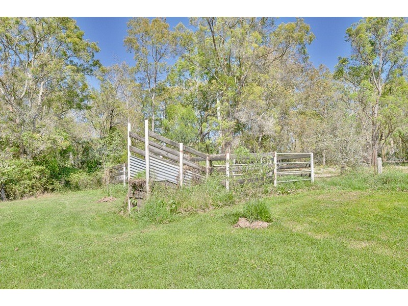 246 Oaks Road, Thirlmere NSW 2572