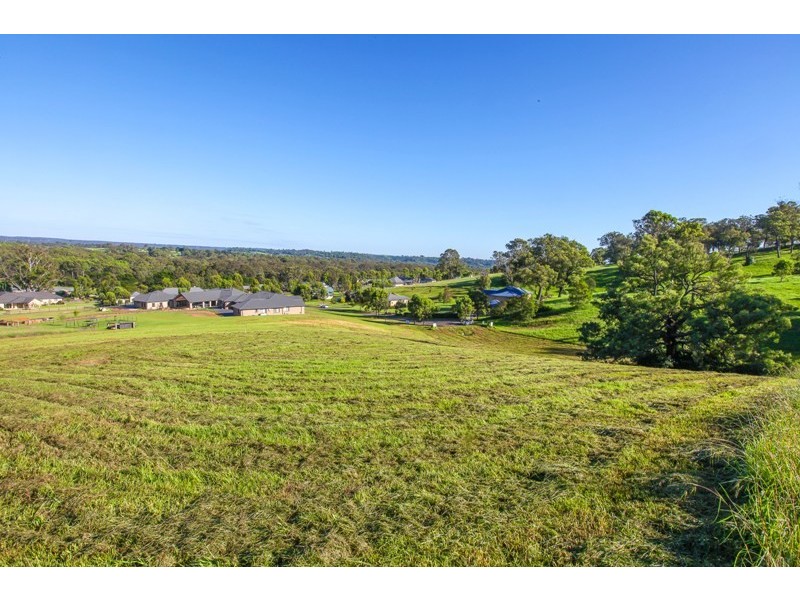 12 Carramar Close, Picton NSW 2571