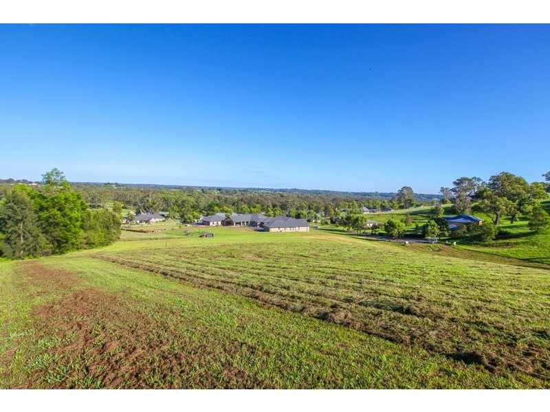 12 Carramar Close, Picton NSW 2571