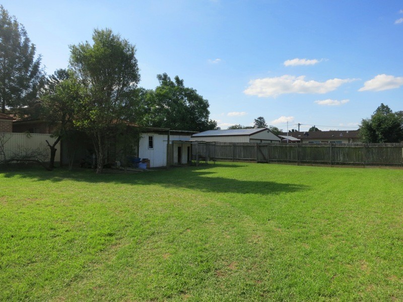 5 Chapman Street, Tahmoor NSW 2573