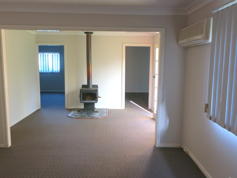 45 Lakes Street, Thirlmere NSW 2572