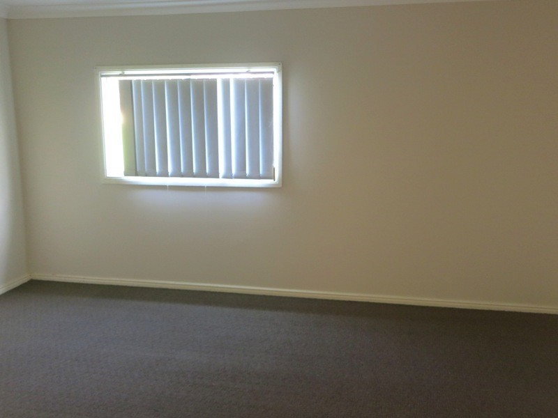 45 Lakes Street, Thirlmere NSW 2572