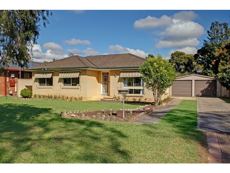 5 Wren Place, Thirlmere NSW 2572
