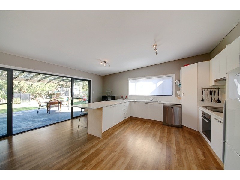 5 Wren Place, Thirlmere NSW 2572