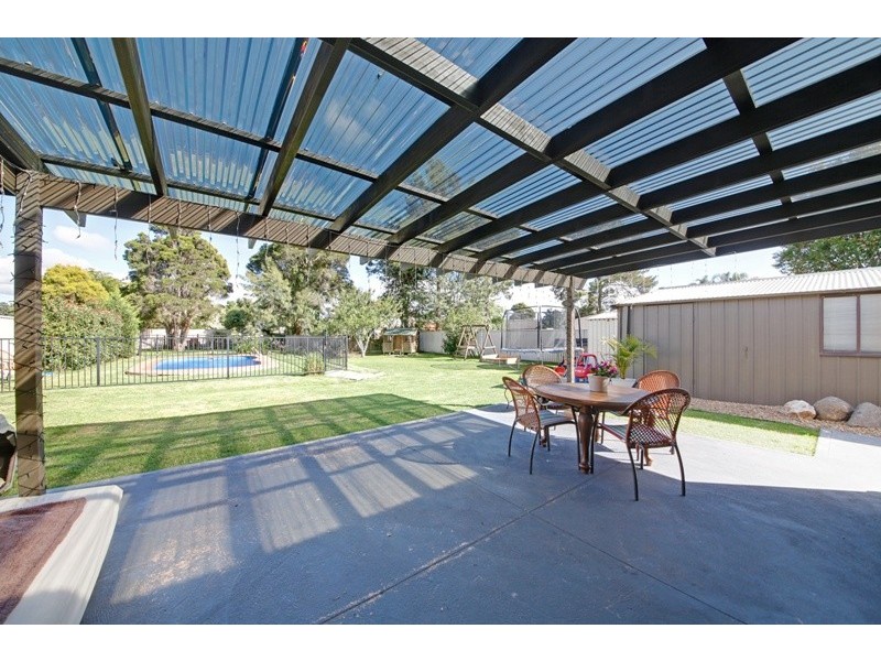 5 Wren Place, Thirlmere NSW 2572