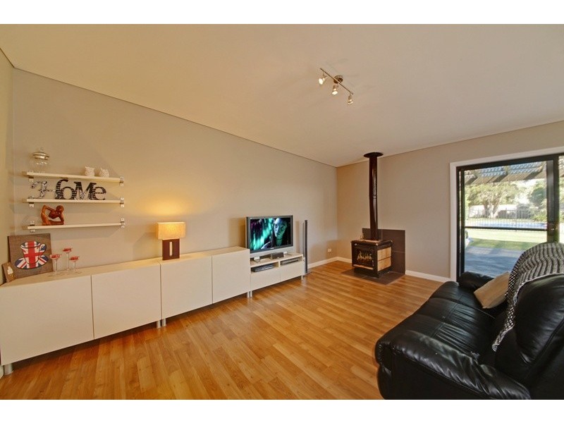 5 Wren Place, Thirlmere NSW 2572