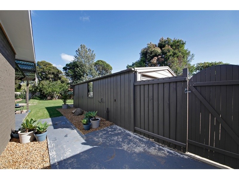5 Wren Place, Thirlmere NSW 2572