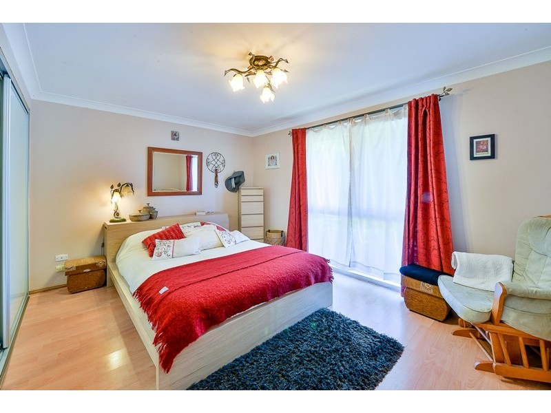 52 Pearce Street, Hill Top NSW 2575