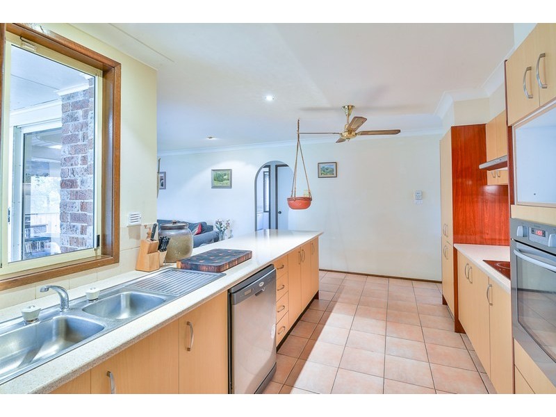 6 Maria Place, Oakdale NSW 2570