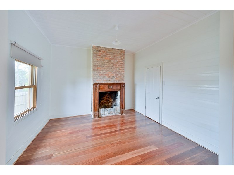 1/30 Wild Street, Picton NSW 2571