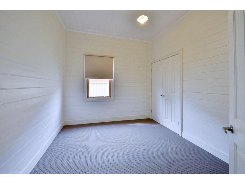 1/30 Wild Street, Picton NSW 2571