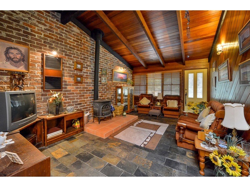 70 Caloola Road, Bargo NSW 2574