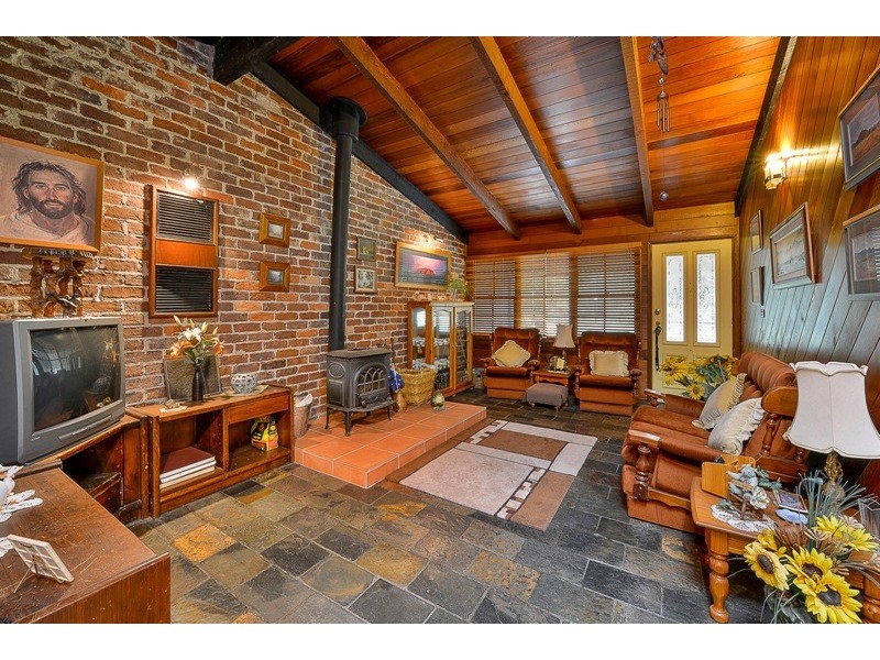 70 Caloola Road, Bargo NSW 2574