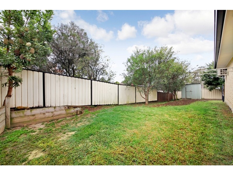 8 Charles Street, Hill Top NSW 2575