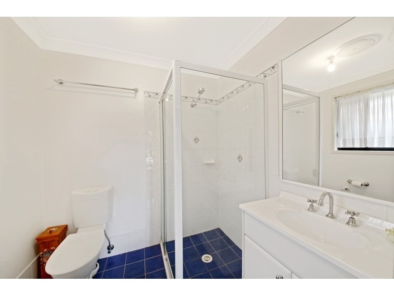 8 Charles Street, Hill Top NSW 2575