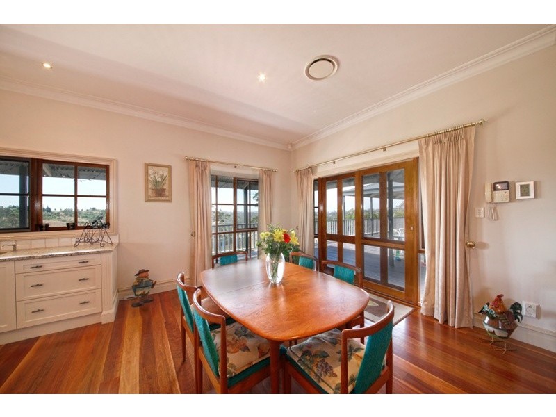 5 Thomas Place, Razorback NSW 2571