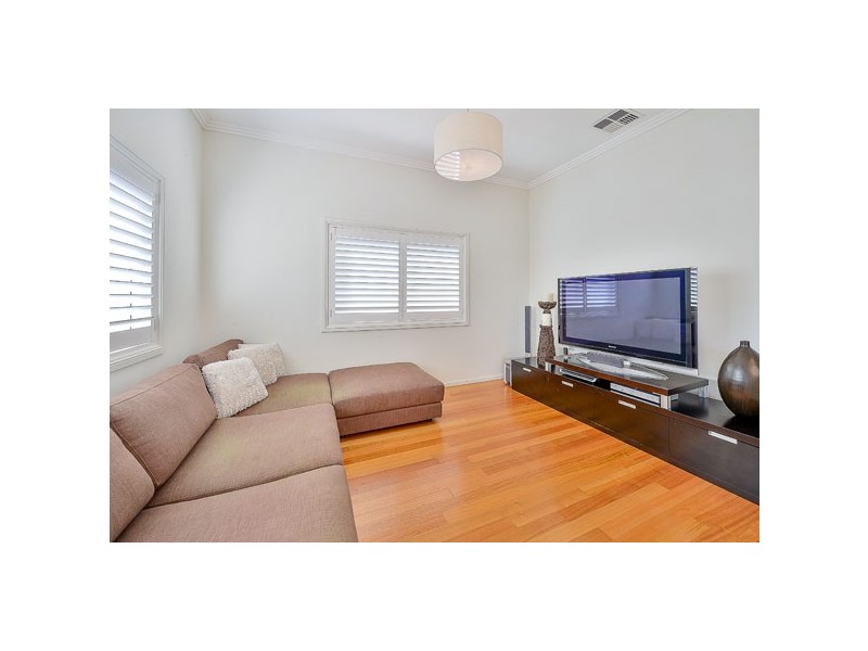 7 Warner Street, Camden Park NSW 2570