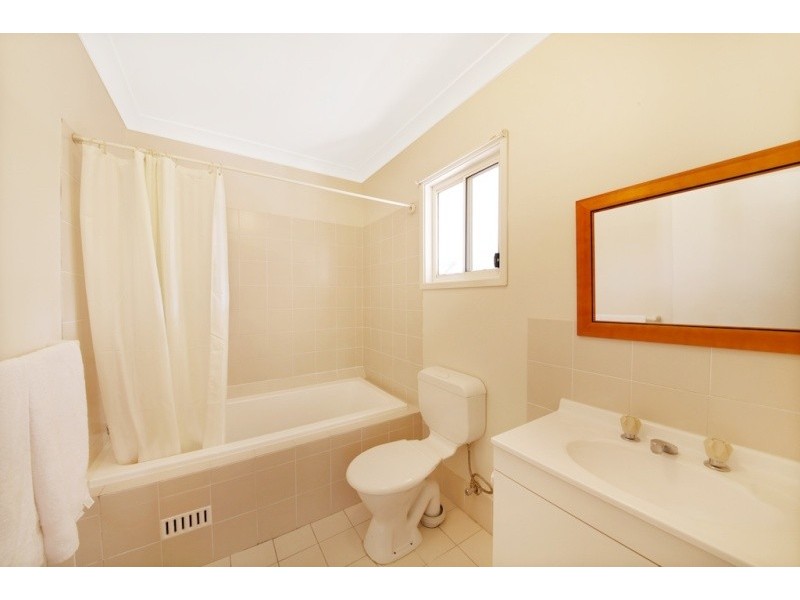 5 Elms Place, Balmoral Village NSW 2571