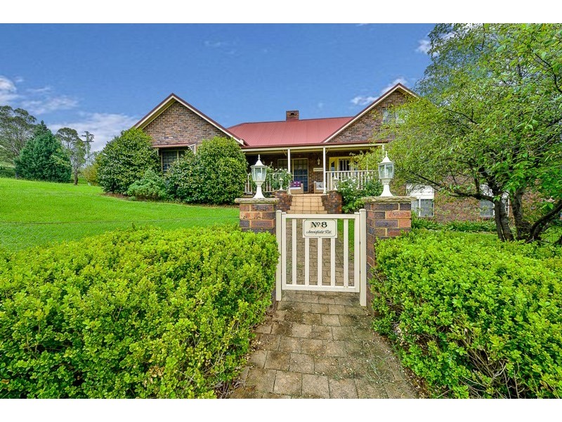 8 Jarvisfield Road, Picton NSW 2571