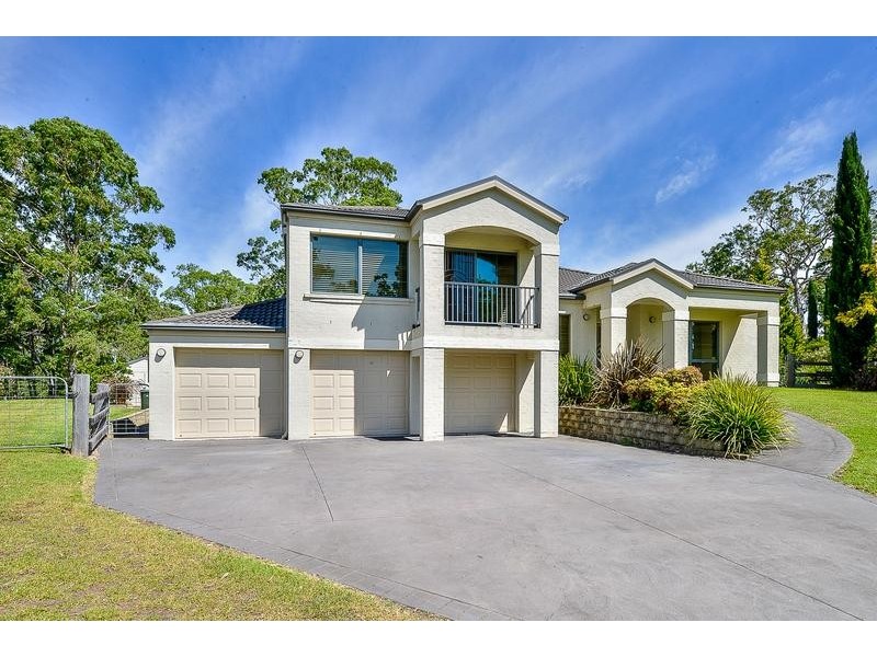 49 The Grange, Picton NSW 2571