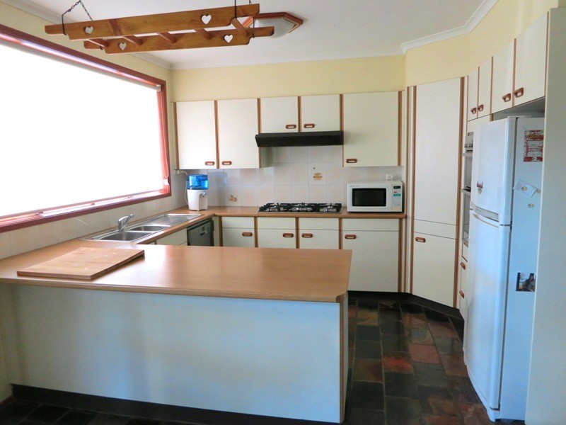 29 Mary Street, The Oaks NSW 2570