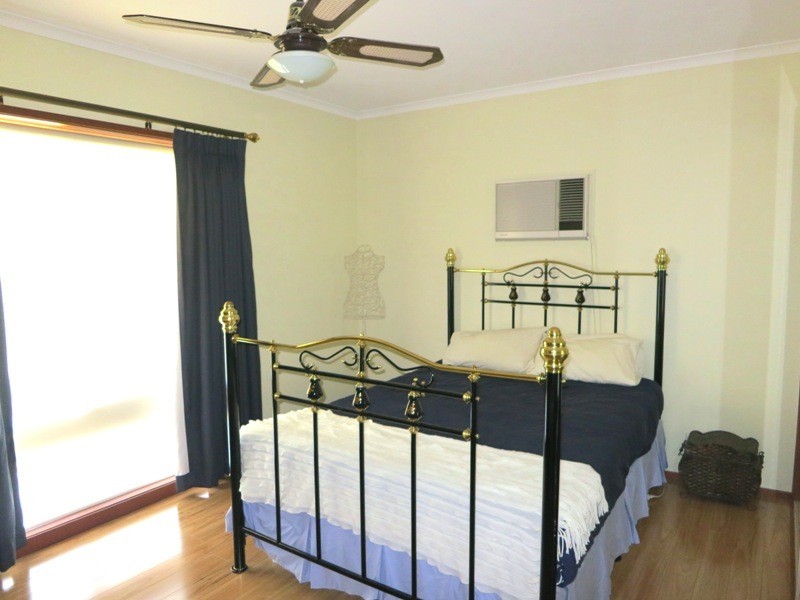 29 Mary Street, The Oaks NSW 2570
