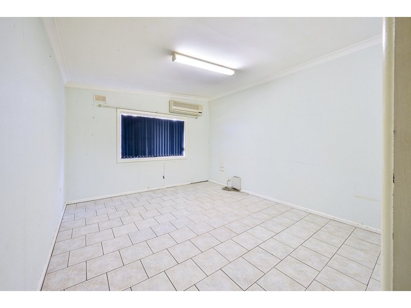 55 Oaks Street, Thirlmere NSW 2572